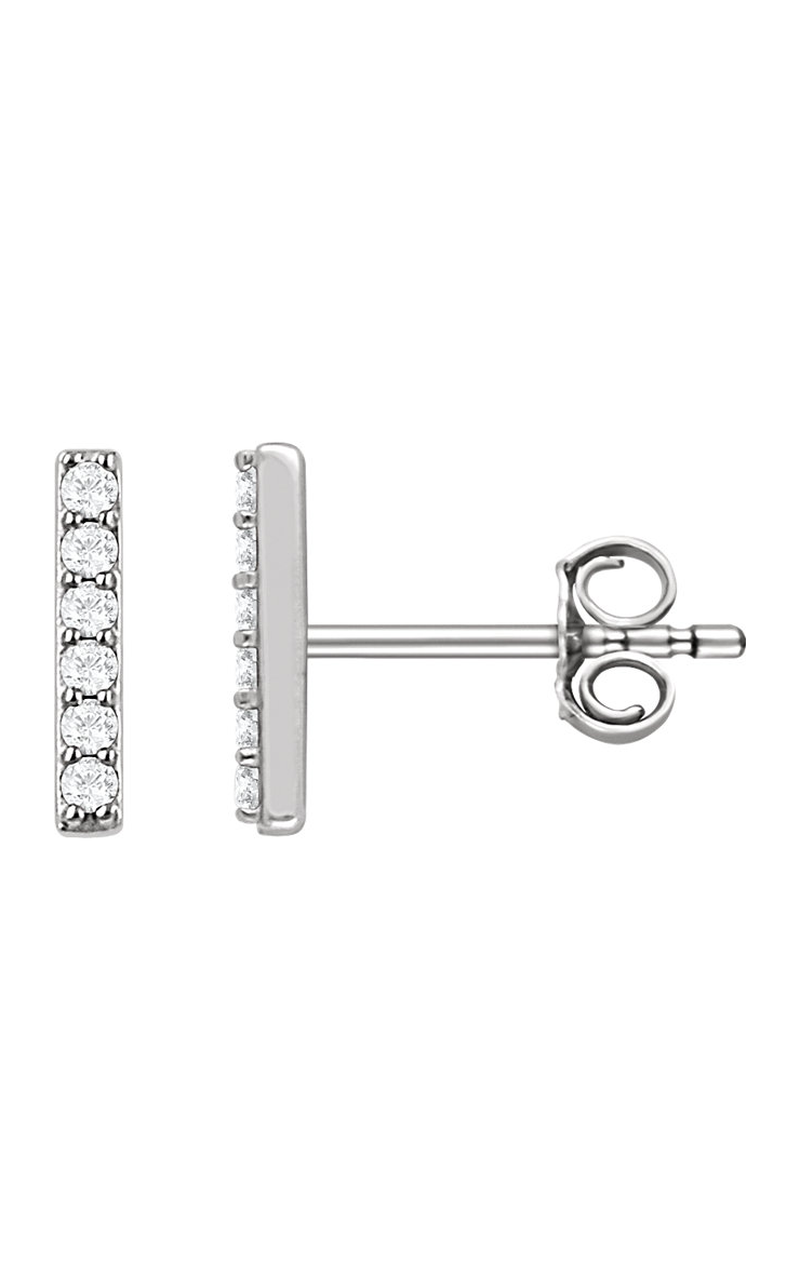 14K White Gold Diamond Earring