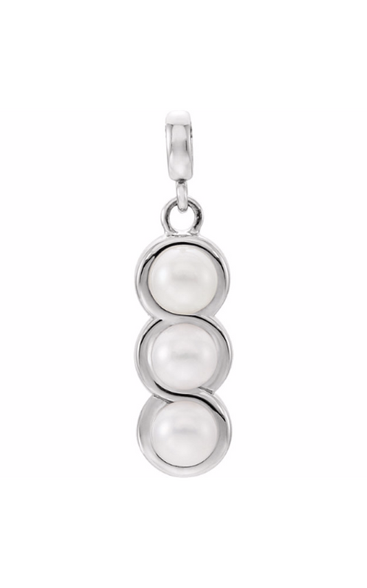 14K White Gold Pearl Necklace